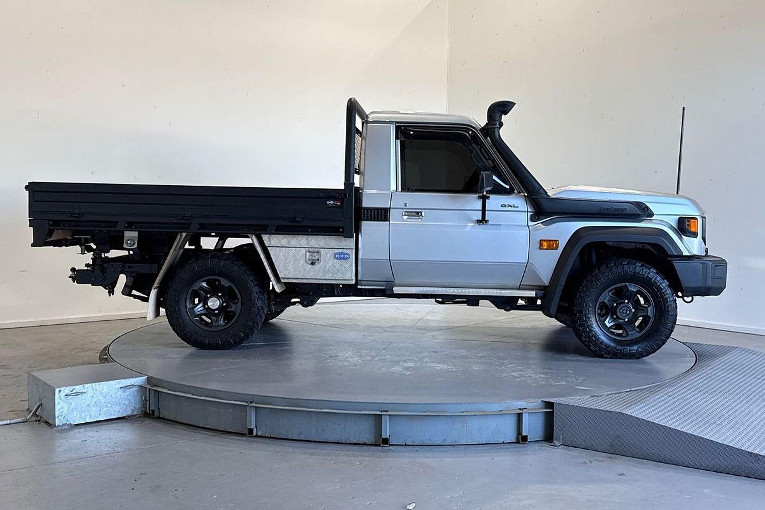 2023 Toyota Landcruiser GXL in Silver