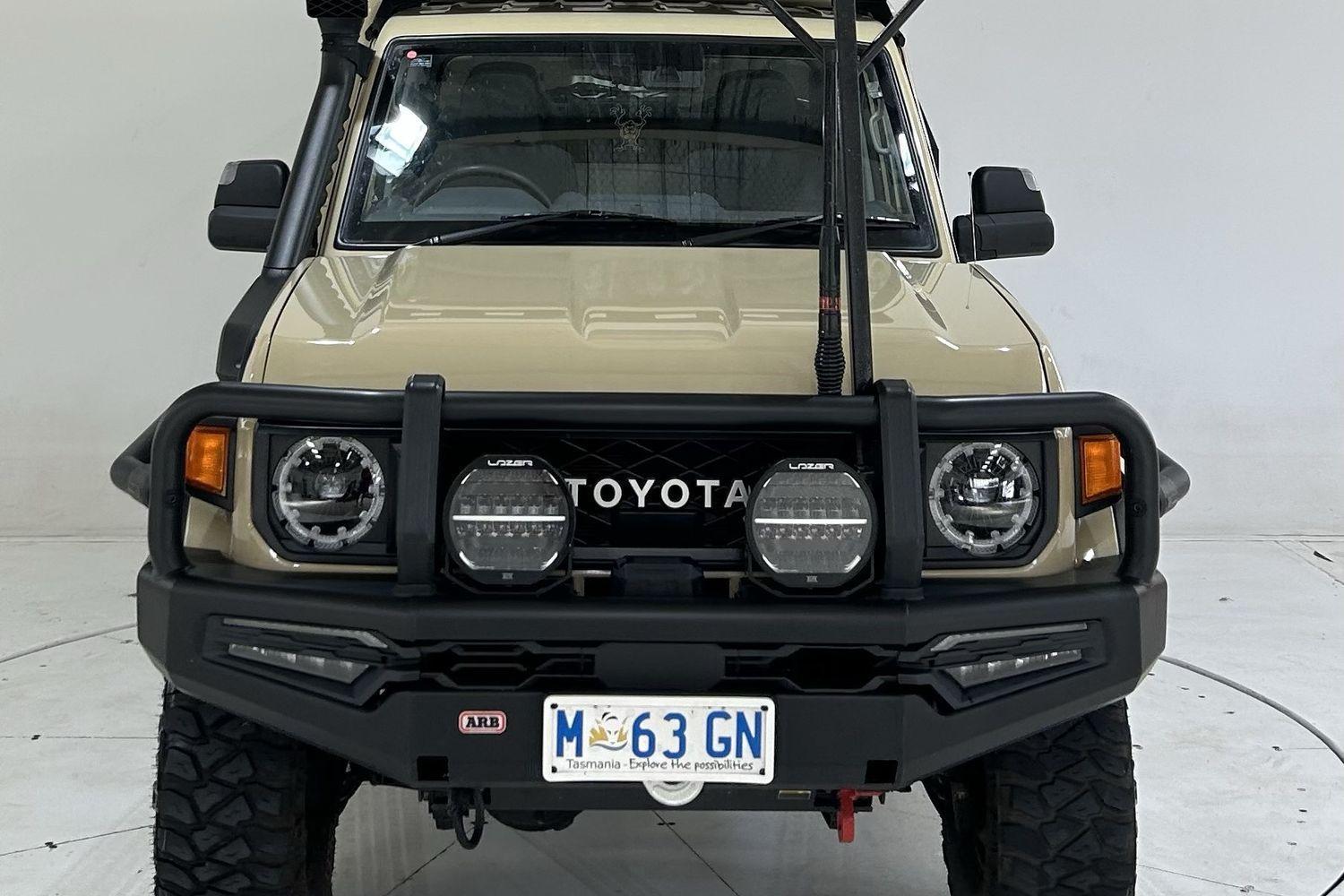 2024 Toyota Landcruiser GXL in Brown