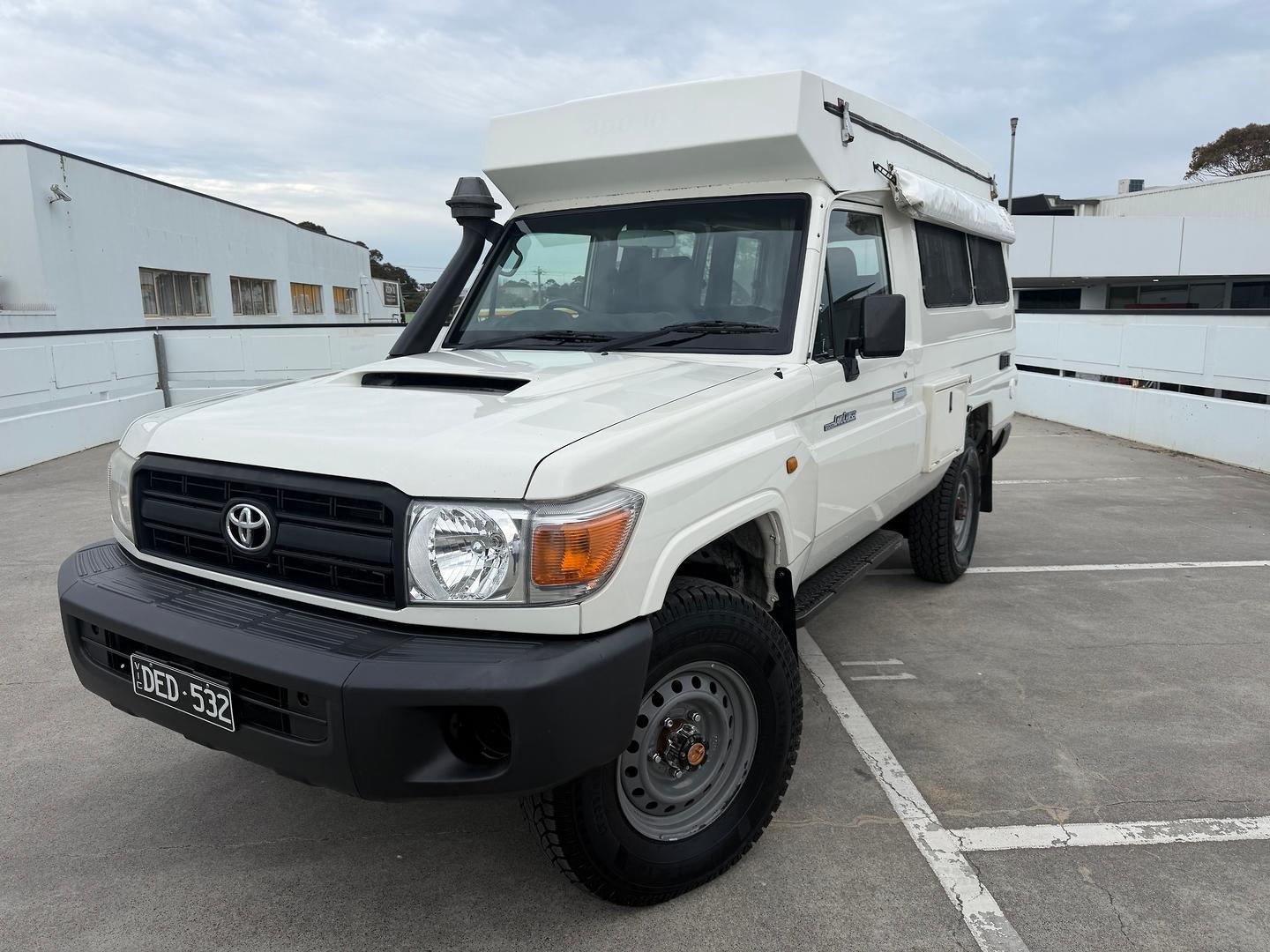 2014 Toyota Landcruiser Workmate in White