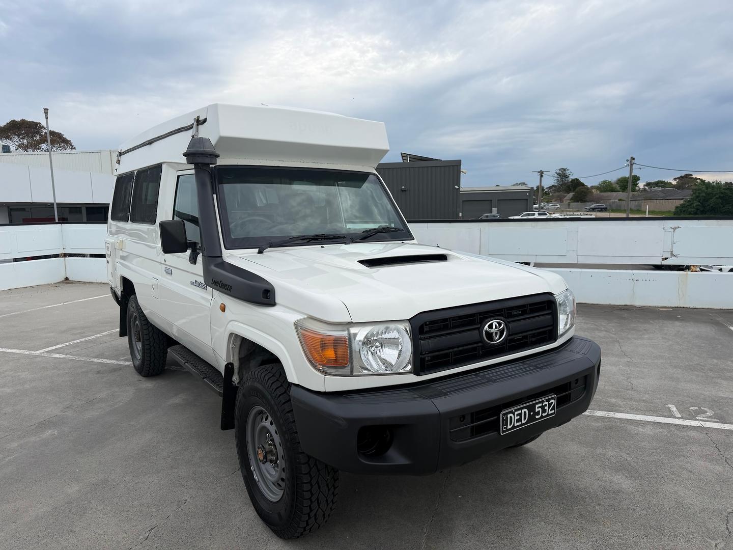 2014 Toyota Landcruiser Workmate in White