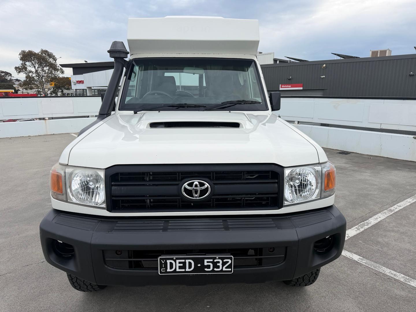 2014 Toyota Landcruiser Workmate in White