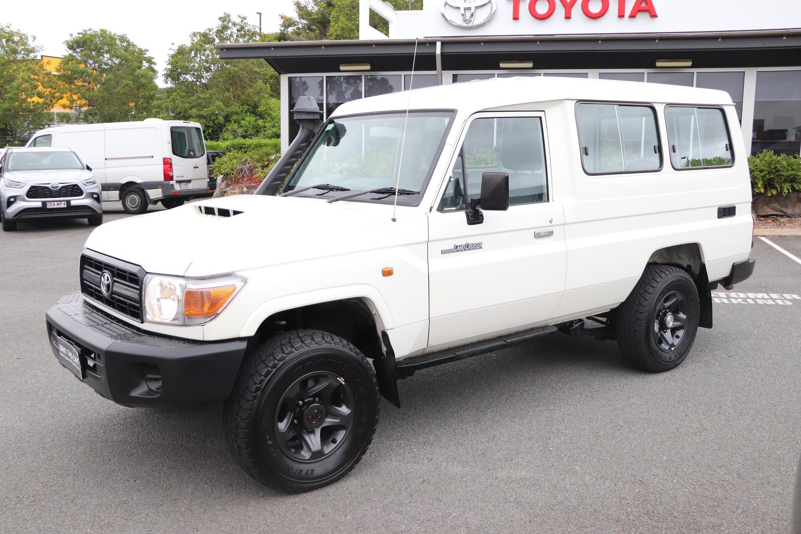 2020 Toyota Landcruiser Workmate in White
