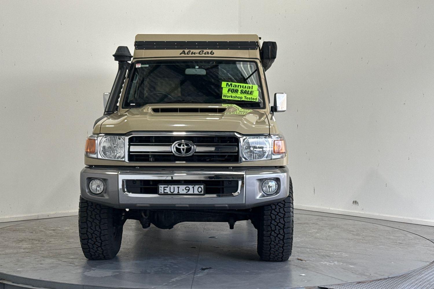 2022 Toyota Landcruiser GXL in Beige