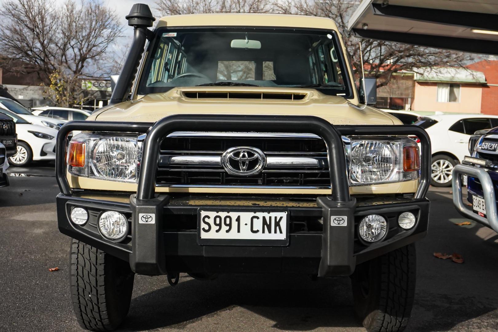 2021 Toyota Landcruiser GXL in Beige