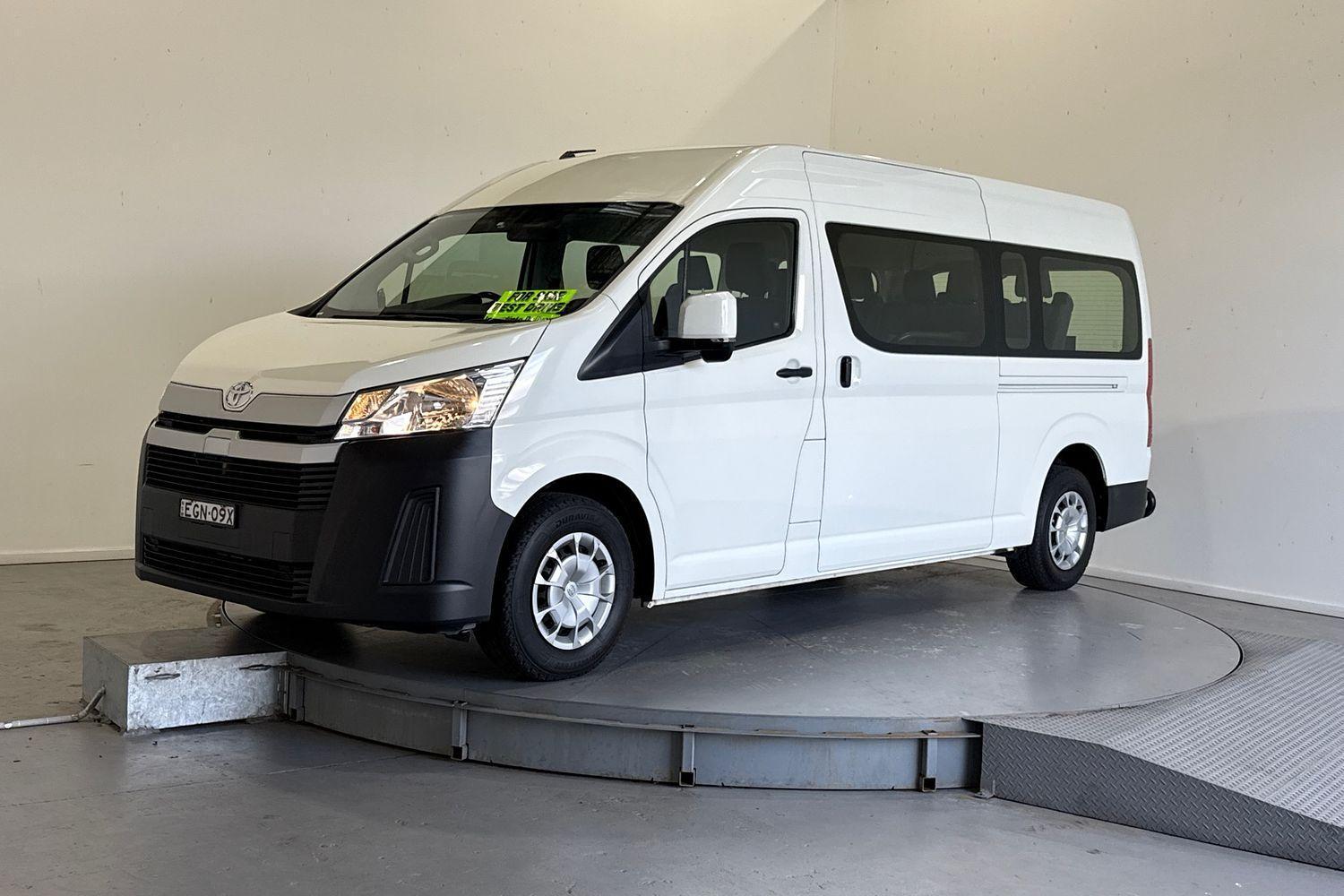 2019 Toyota Hiace Commuter in White