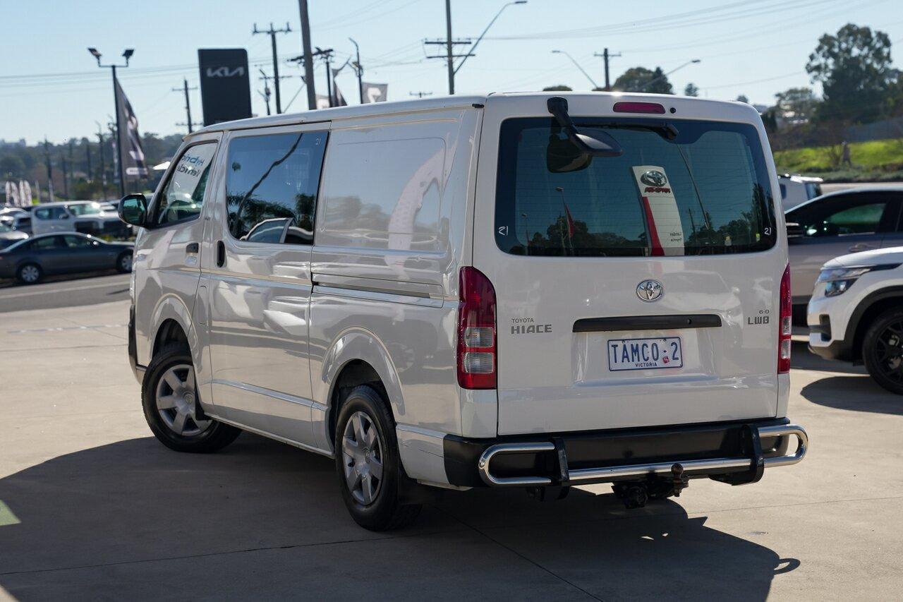 2009 Toyota Hiace LWB in White