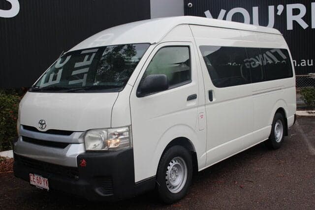 2014 Toyota Hiace Commuter in White