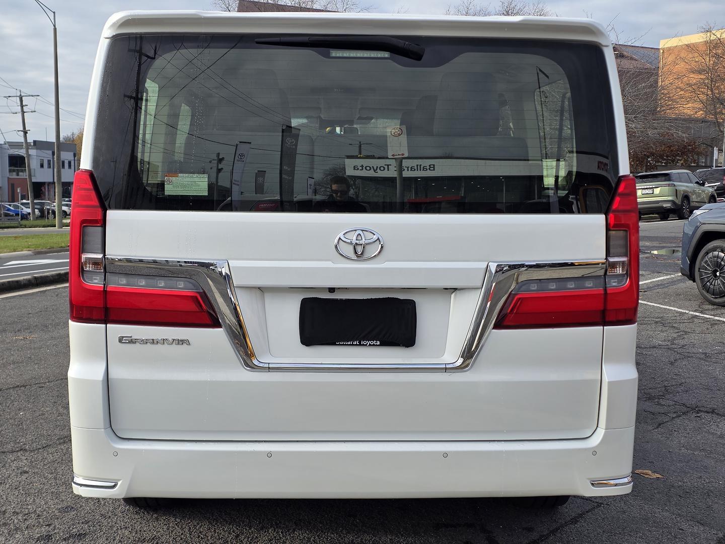2019 Toyota Granvia Standard in White