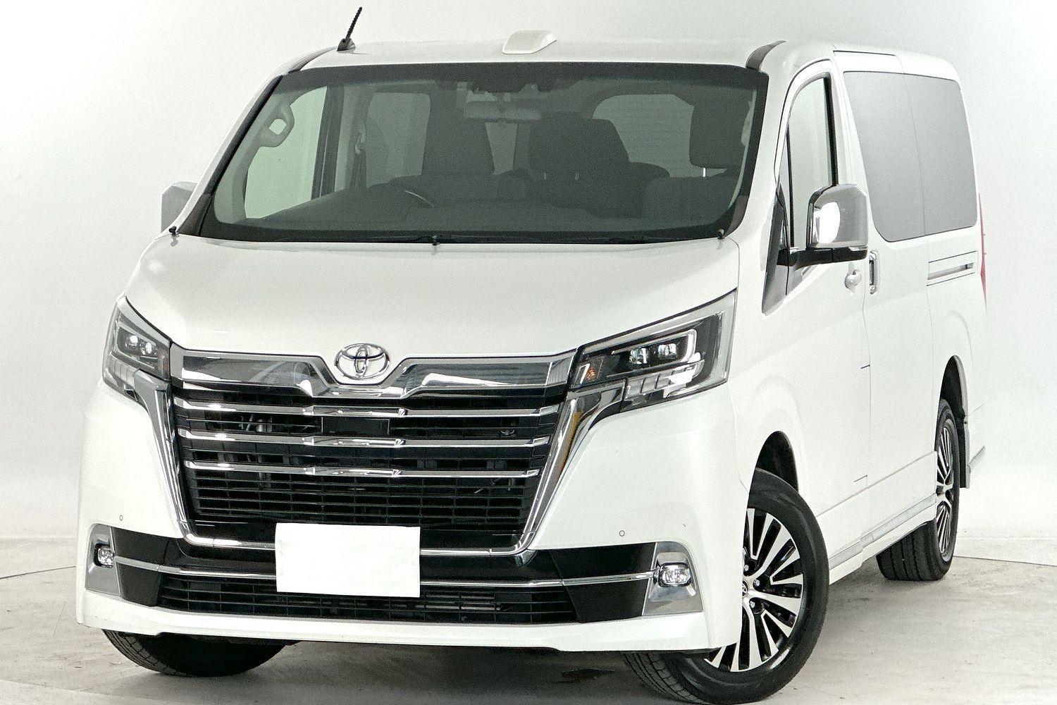 2021 Toyota Granvia Standard in White