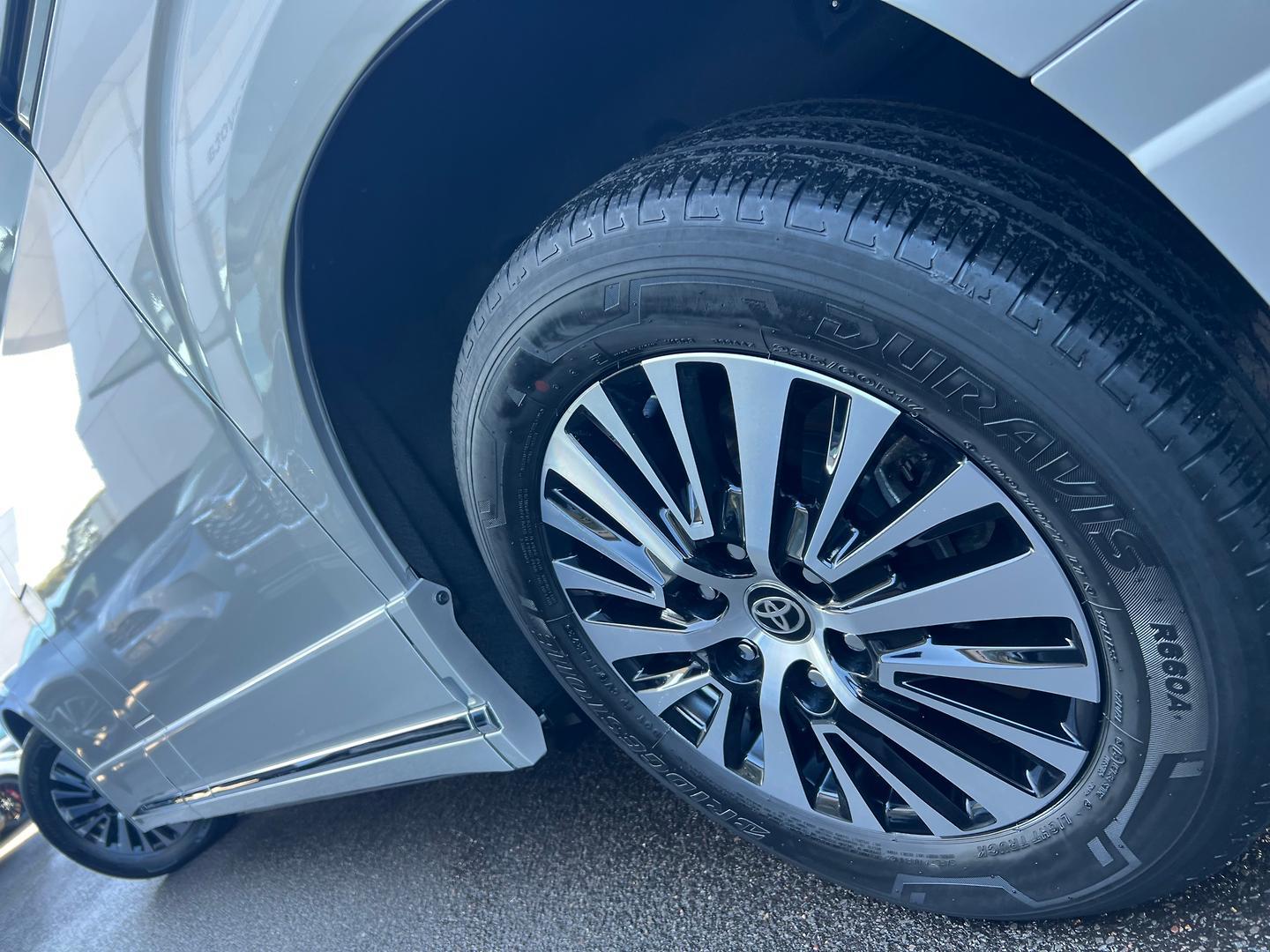 2024 Toyota Granvia VX in Silver