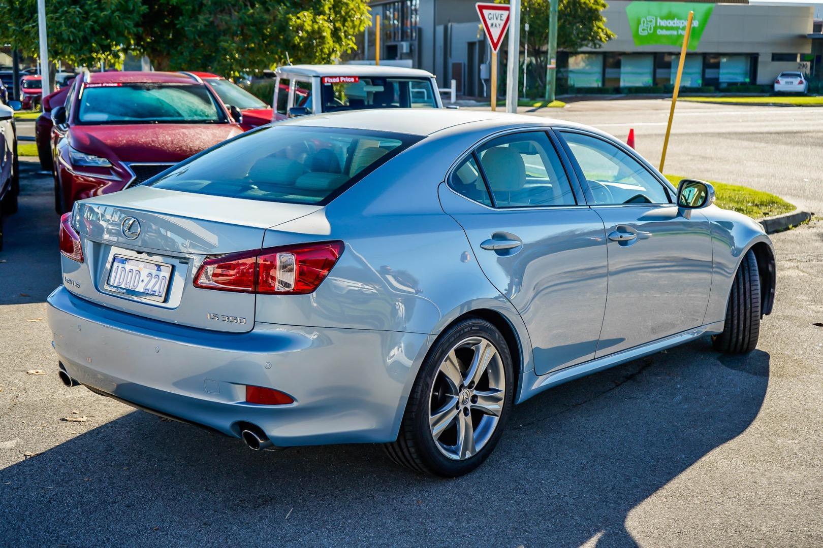 2011 Lexus IS IS350 Sports Luxury in Blue
