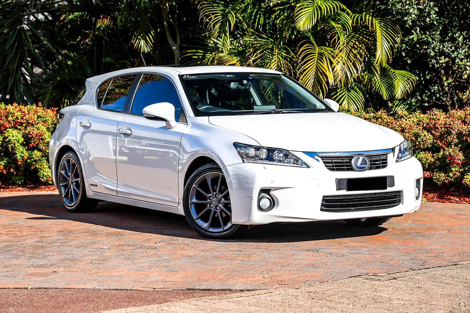 2013 Lexus CT Sports Luxury in White