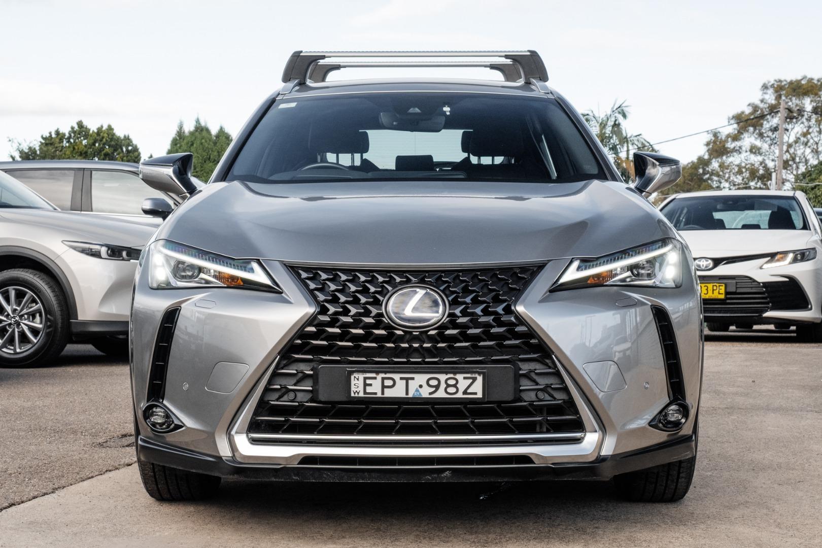 2021 Lexus UX UX250h Luxury in Silver