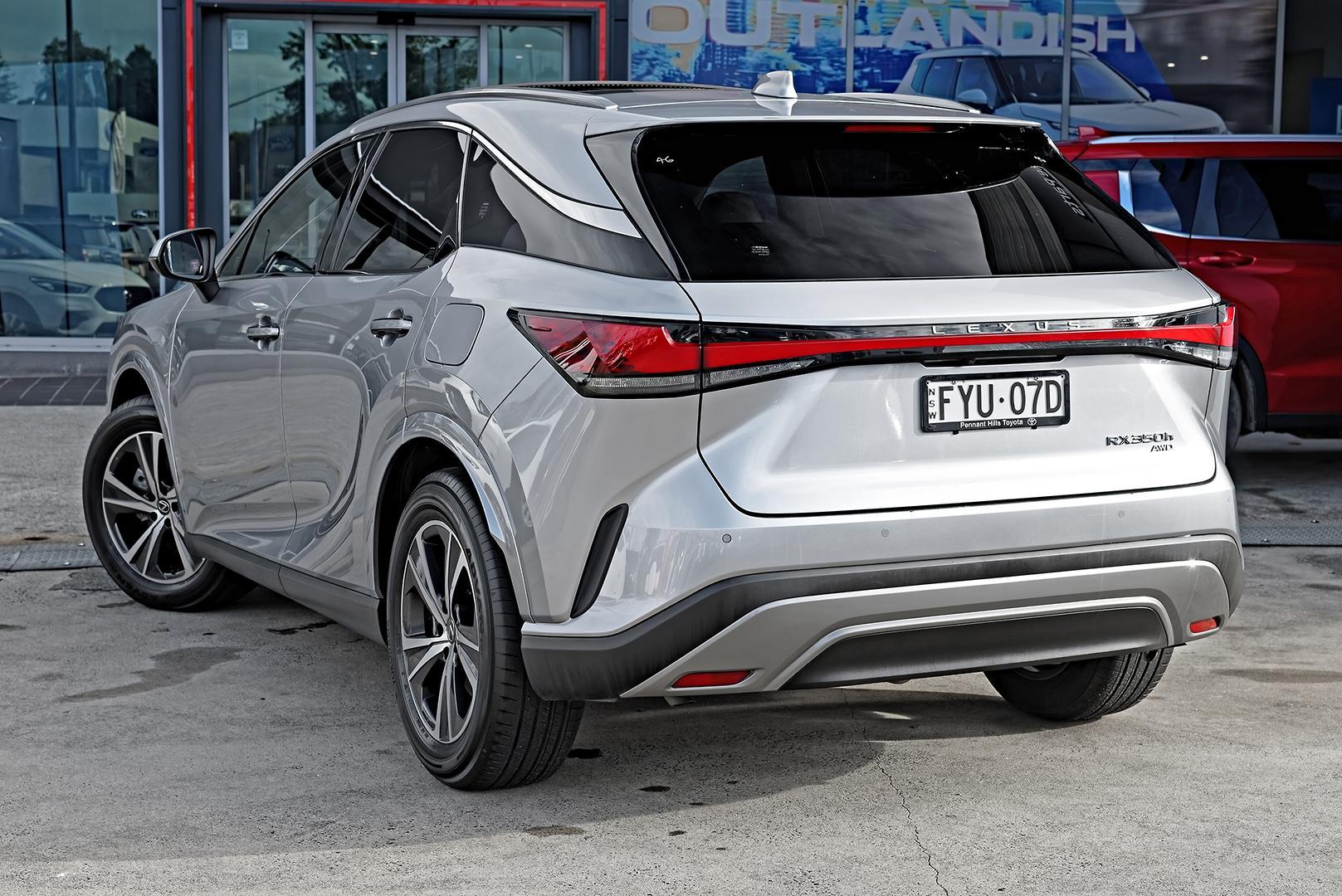 2023 Lexus RX Luxury in Grey