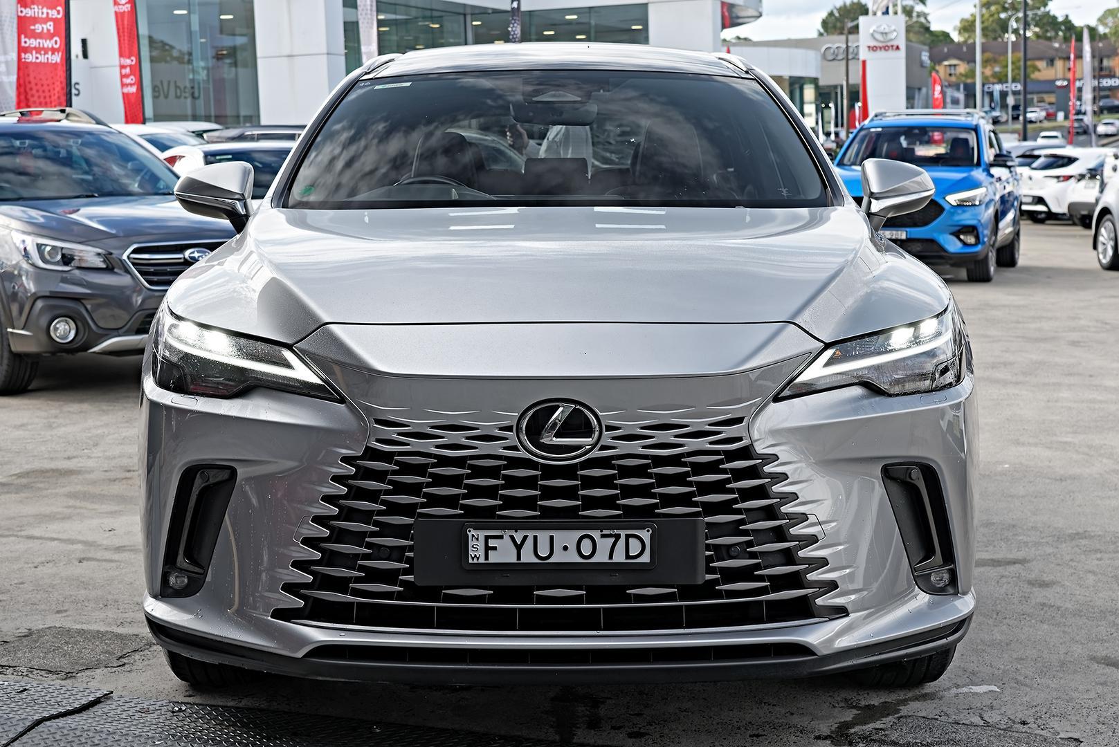 2023 Lexus RX Luxury in Grey