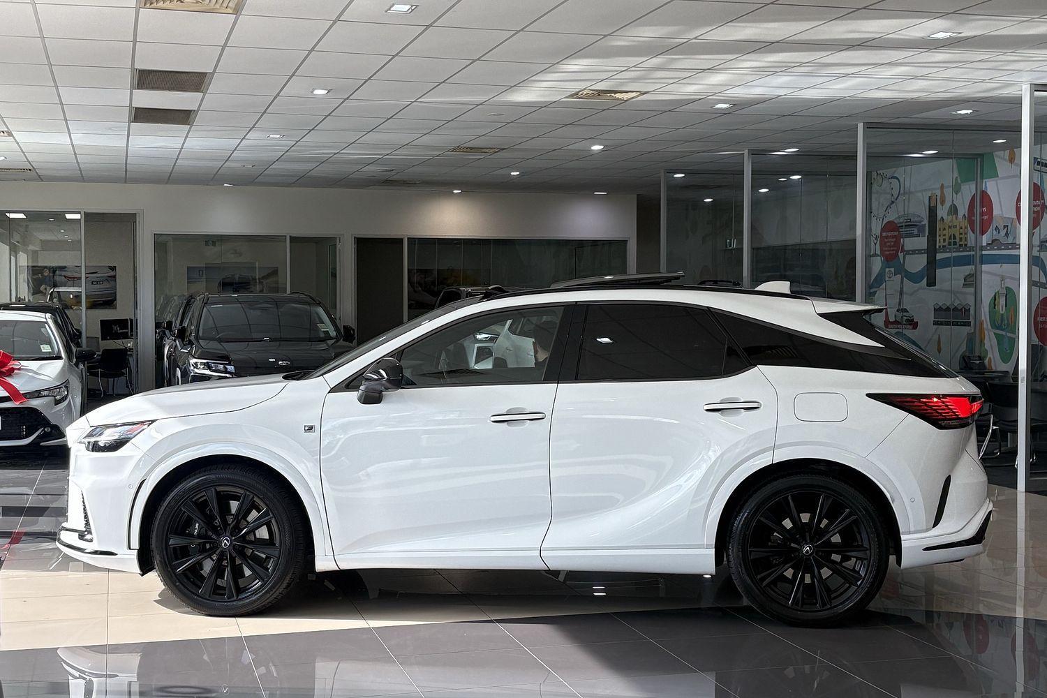 2023 Lexus RX RX500h F Sport Performance in White