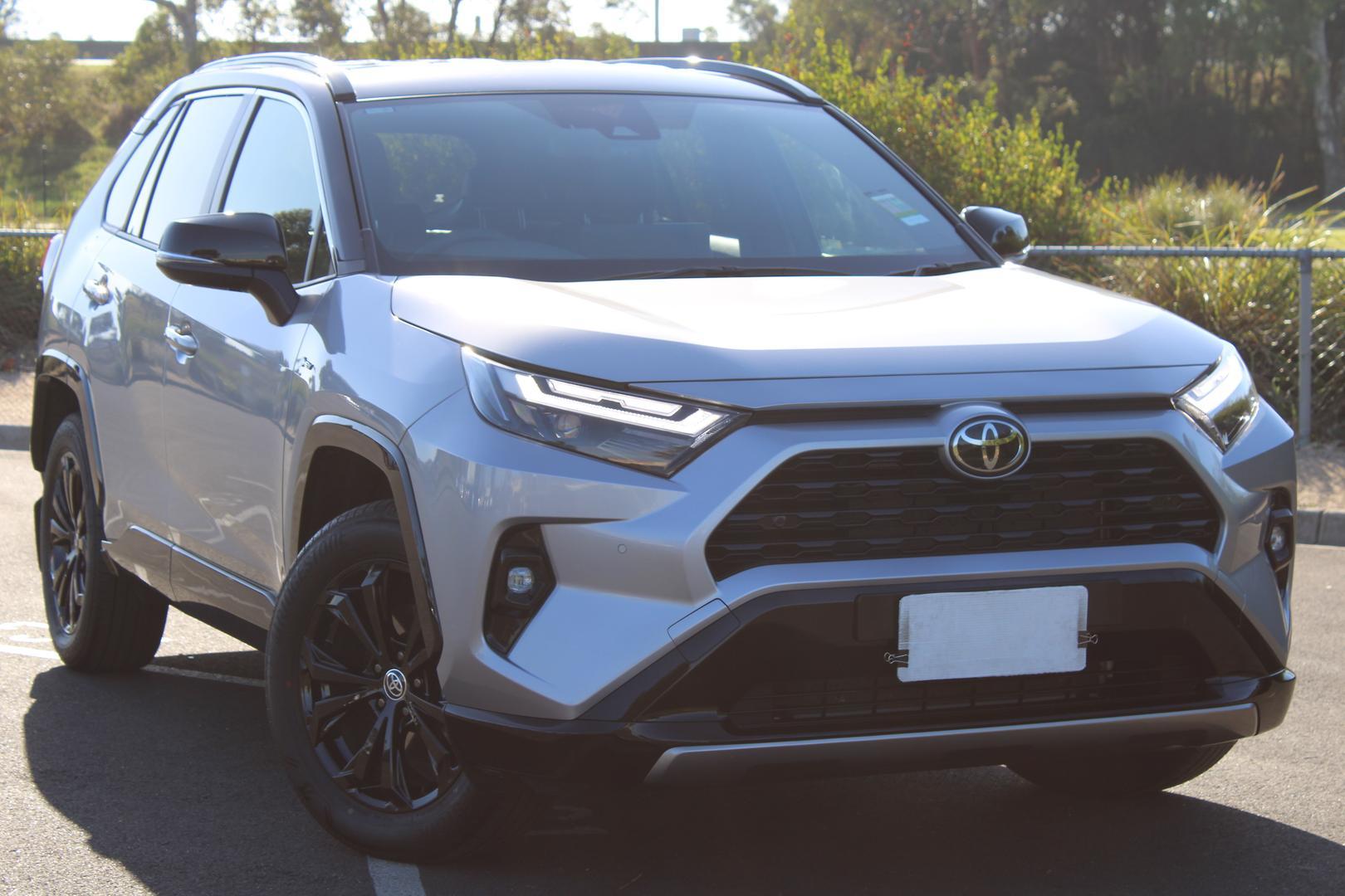 2025 Toyota RAV4 XSE (2WD) in Two Tone Silver