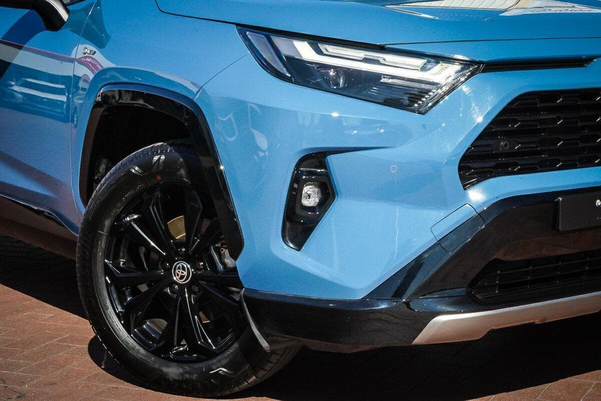 2024 Toyota RAV4 XSE 2WD in Blue
