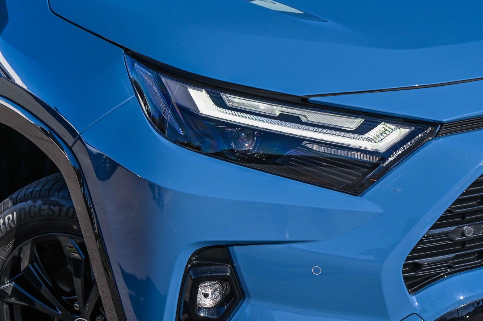 2025 Toyota RAV4 XSE 2WD in Blue