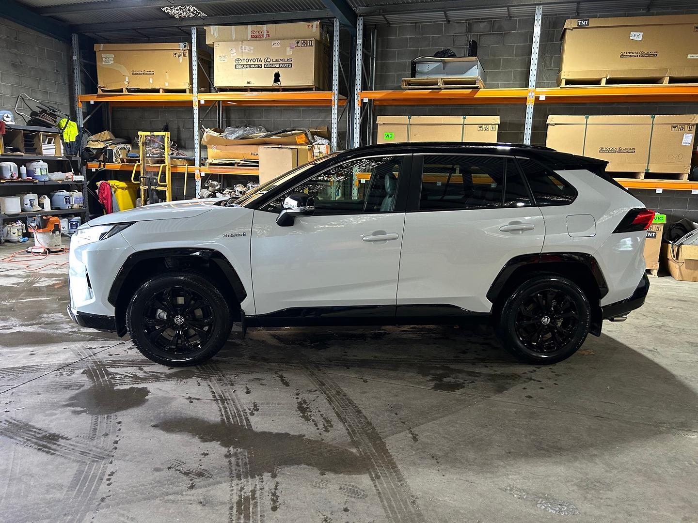 2024 Toyota RAV4 XSE (2WD) in Two Tone White