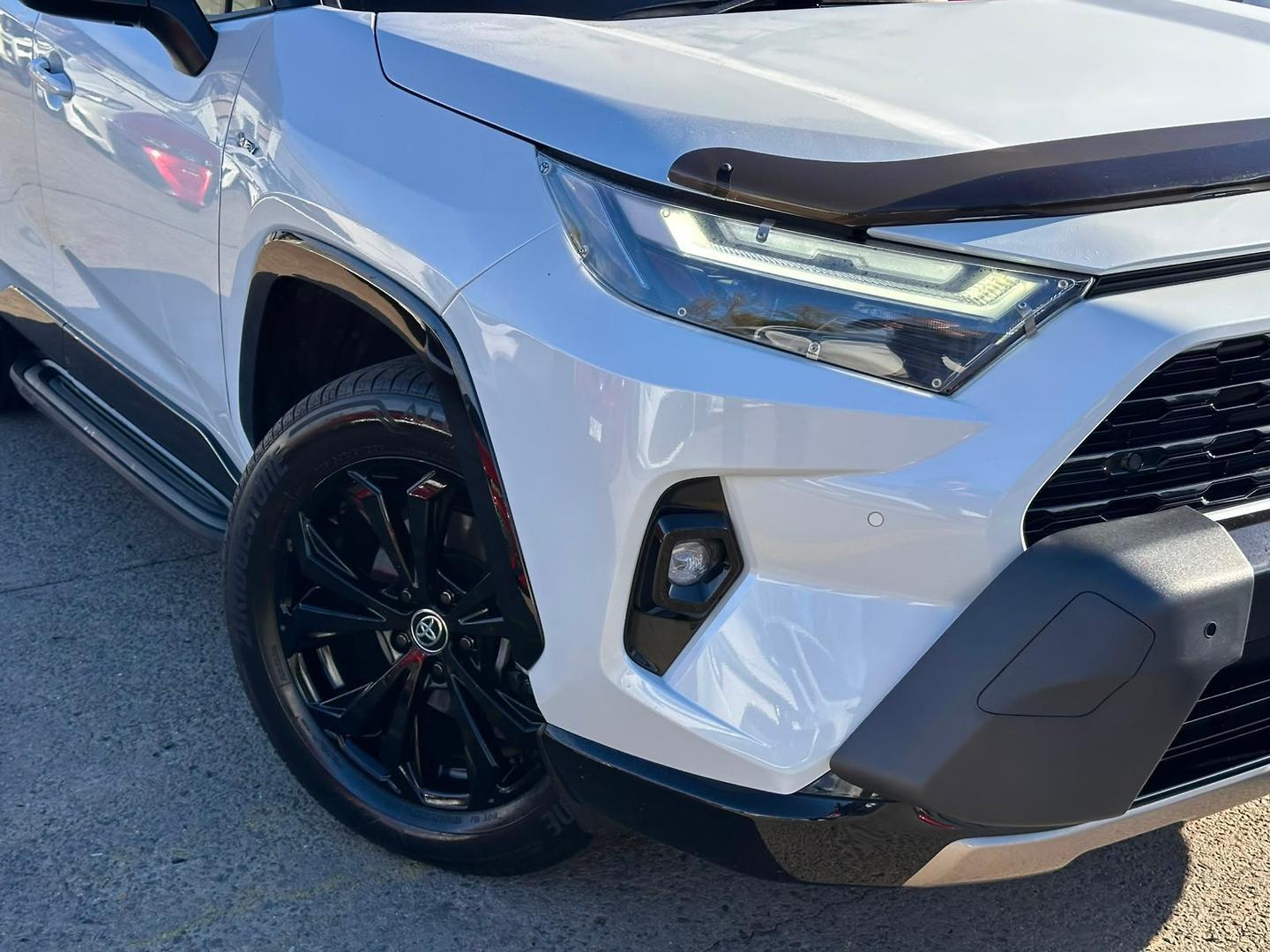 2024 Toyota RAV4 XSE (2WD) in Two Tone White