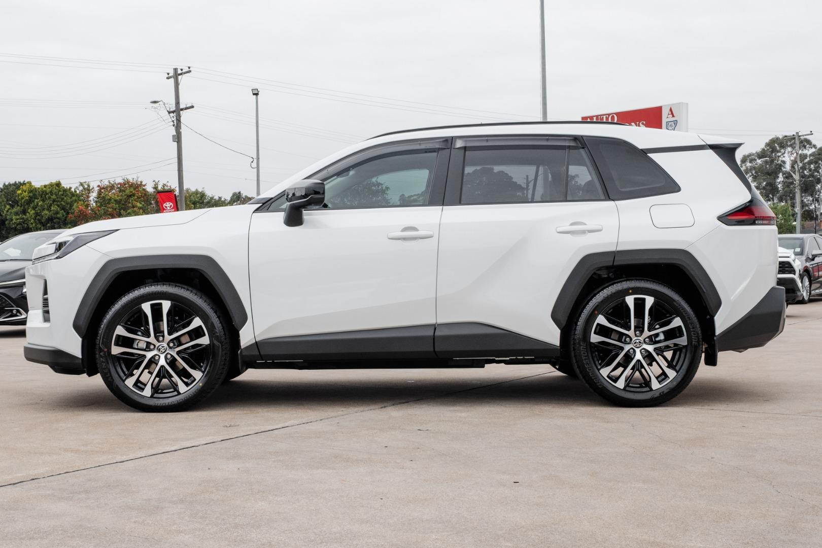 2026 Toyota RAV4 Cruiser-AWD in White