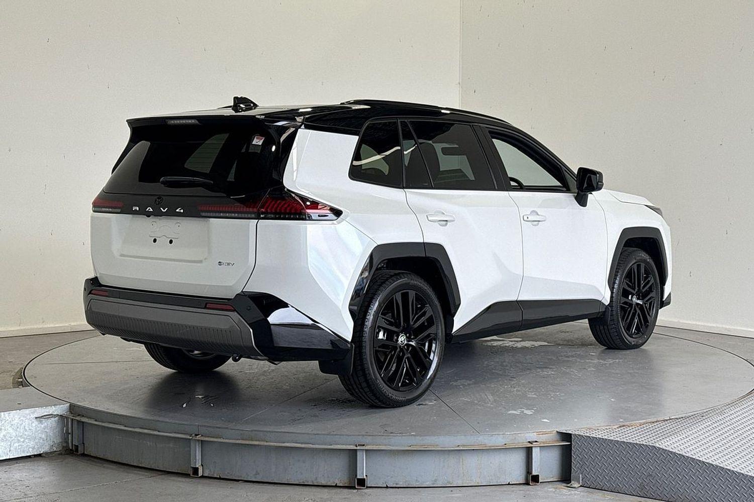 2026 Toyota RAV4 XSE (AWD) in Two Tone White