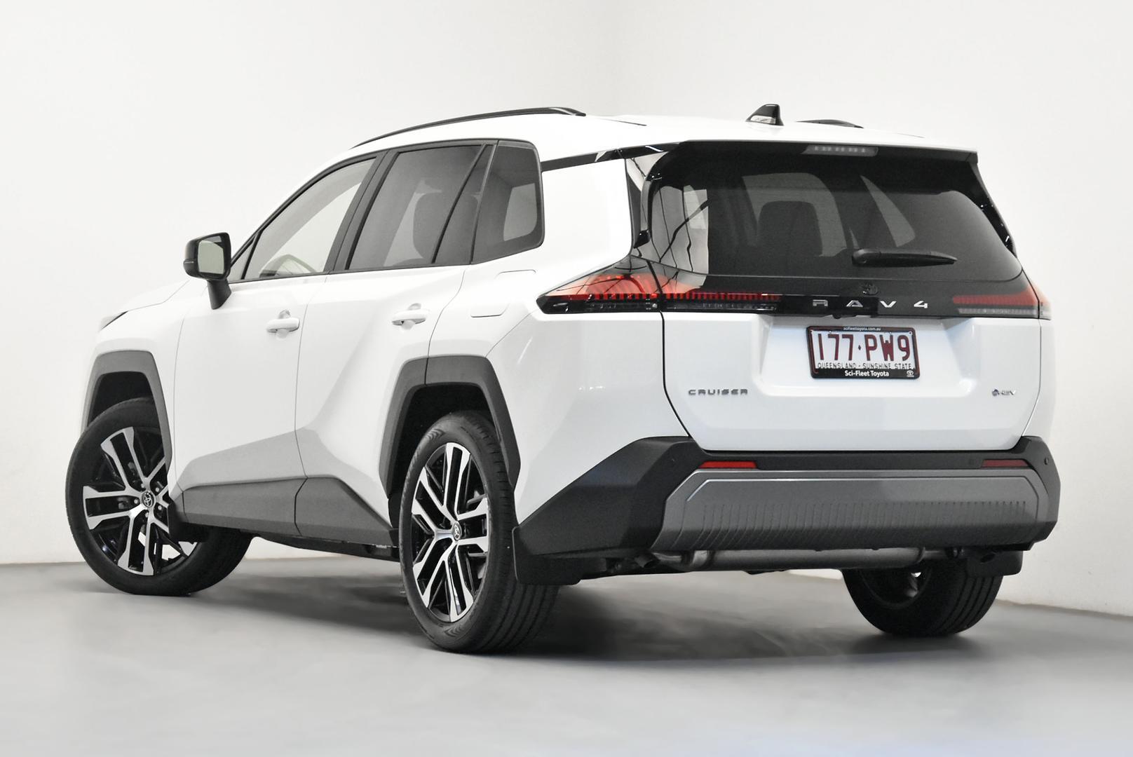 2026 Toyota RAV4 Cruiser 2WD in White