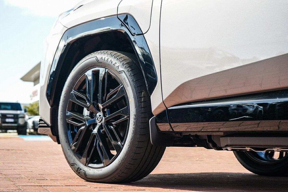 2026 Toyota RAV4 XSE in Bronze