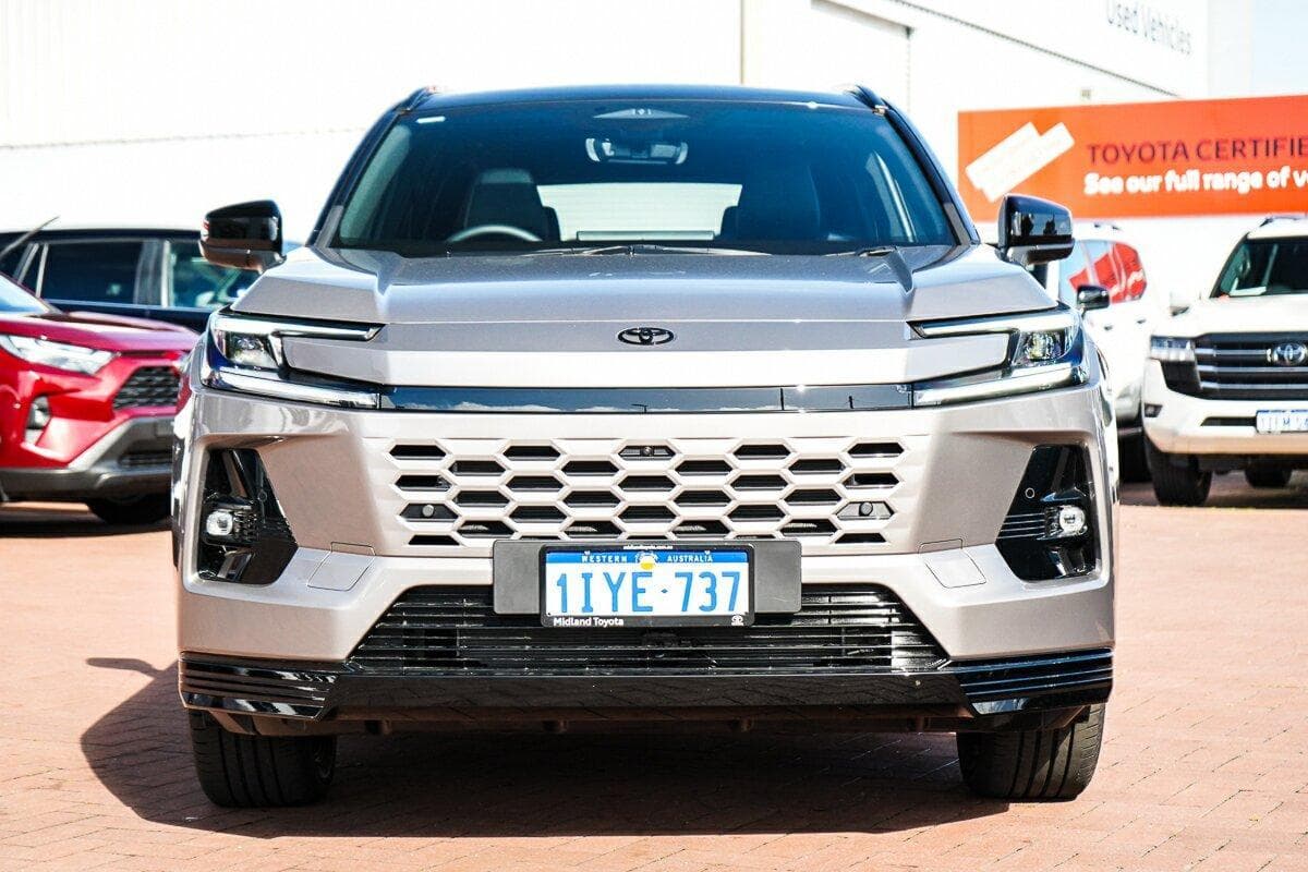 2026 Toyota RAV4 XSE in Bronze