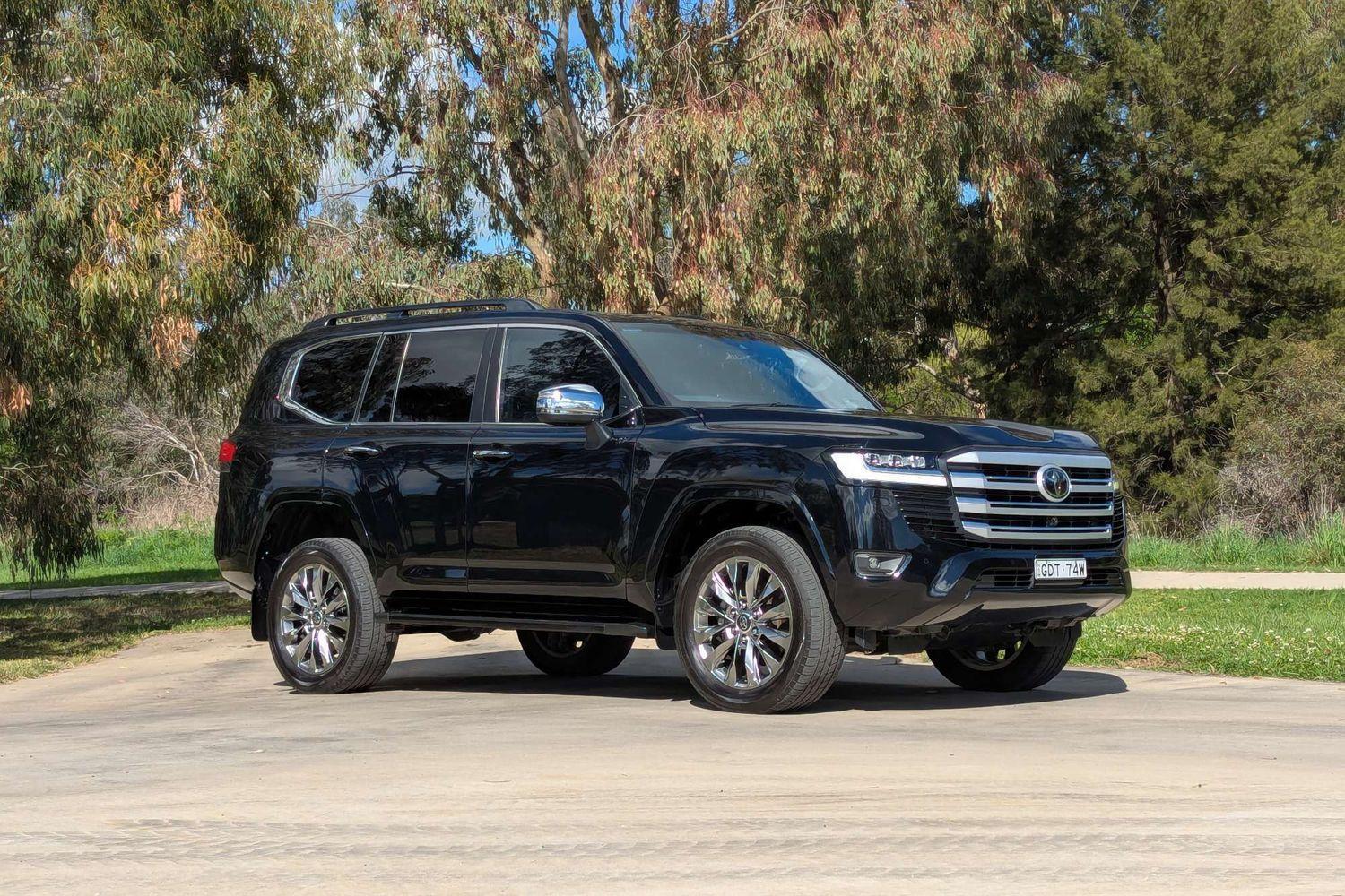 2022 Toyota Landcruiser Sahara in Black