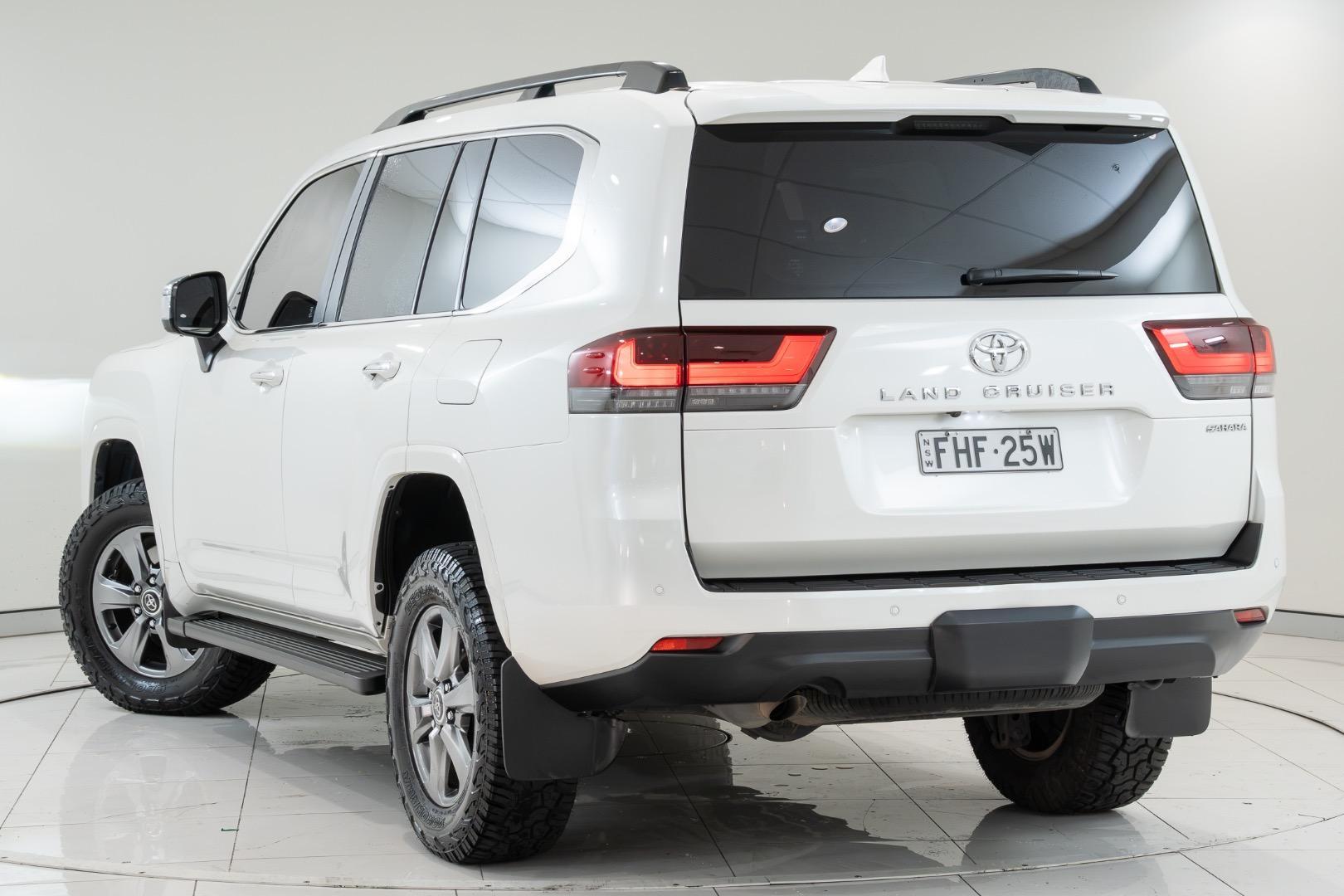 2022 Toyota Landcruiser Sahara in White
