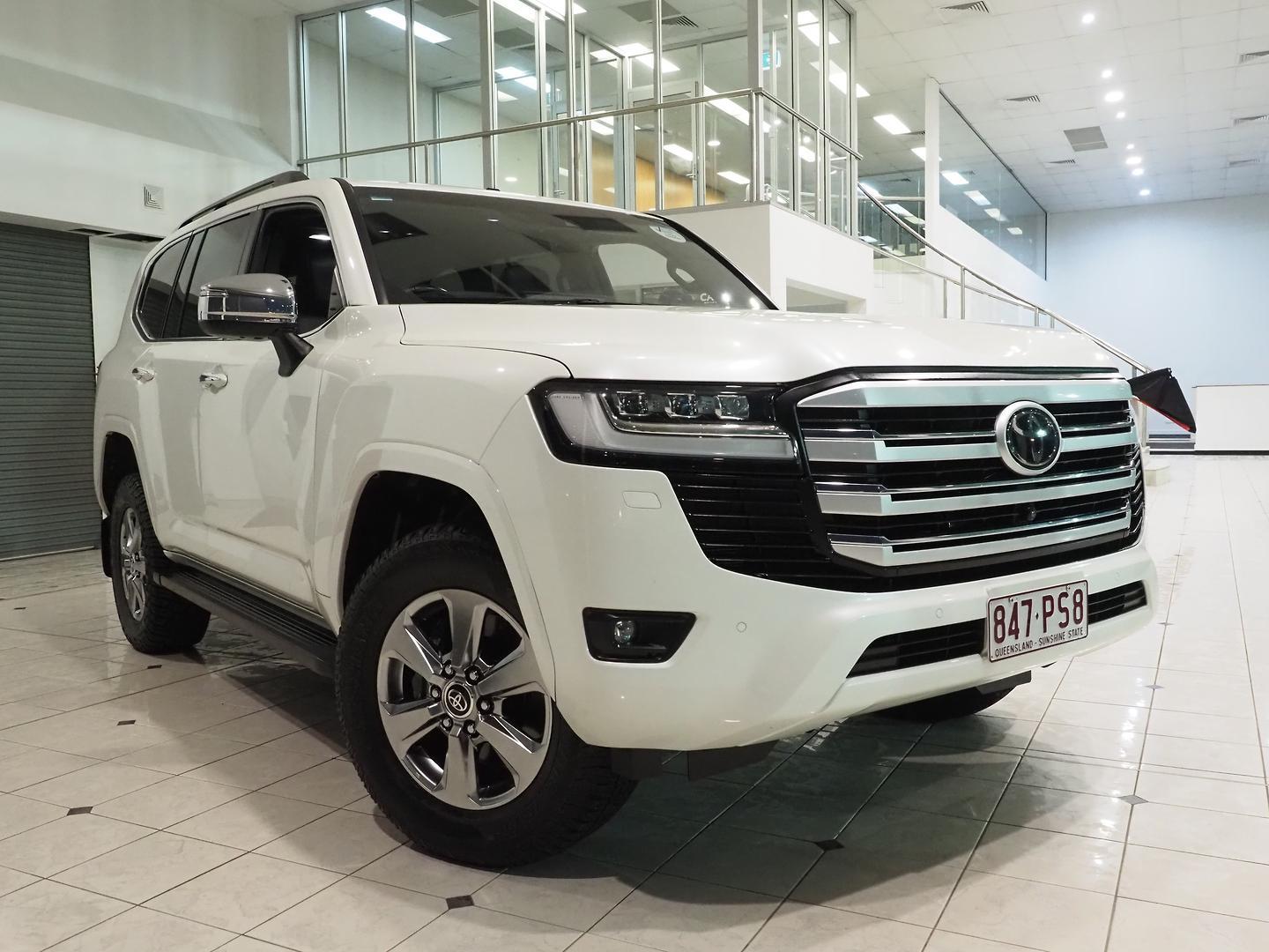 2022 Toyota Landcruiser Sahara in White