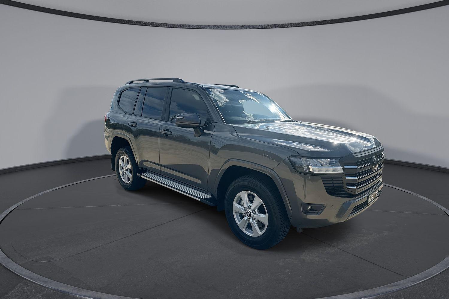 2022 Toyota Landcruiser 300 GXL in Silver