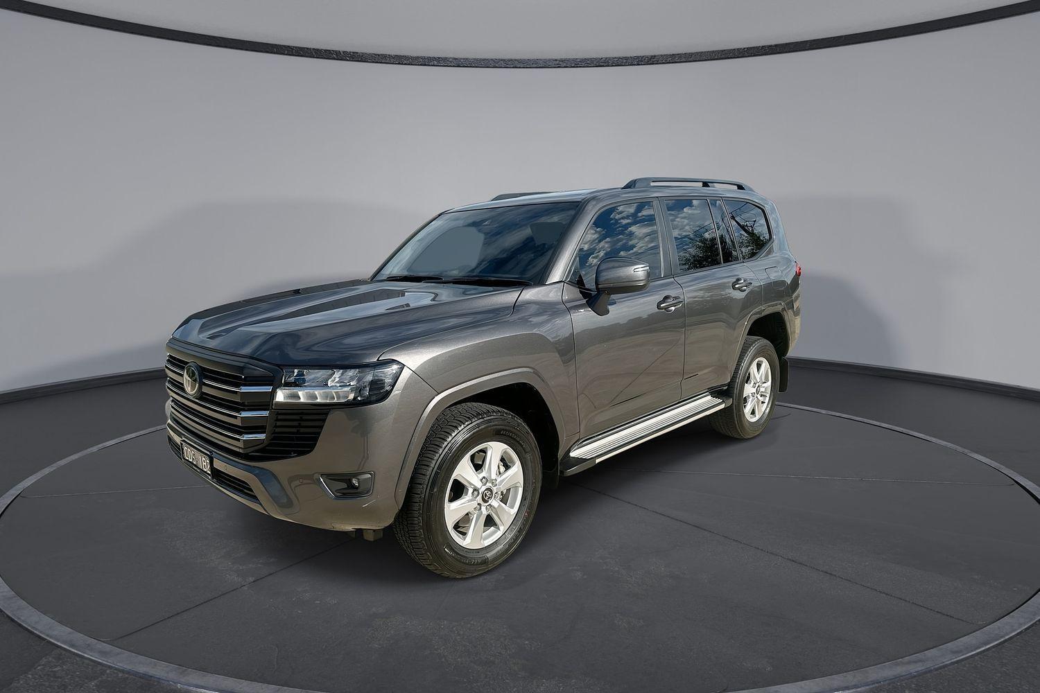 2022 Toyota Landcruiser 300 GXL in Silver