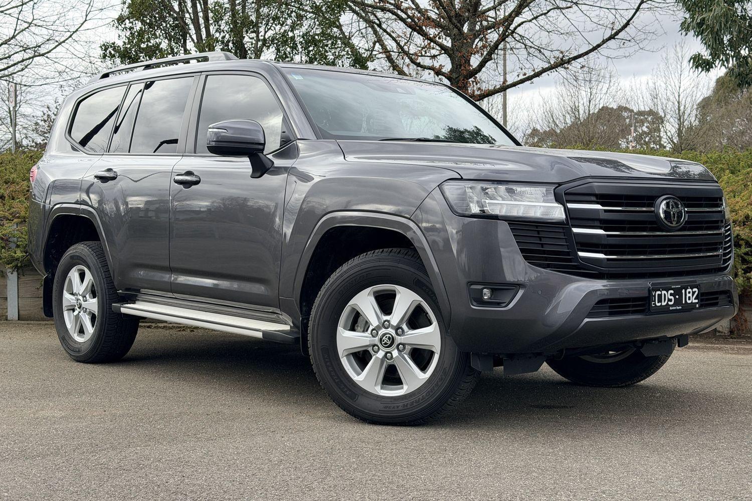 2022 Toyota Landcruiser GXL in Silver