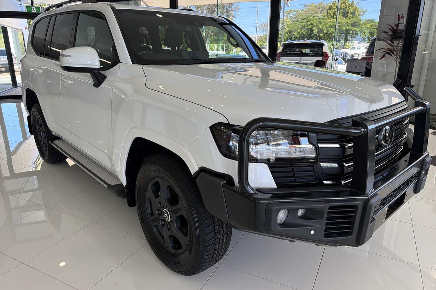 2024 Toyota Landcruiser GXL in White
