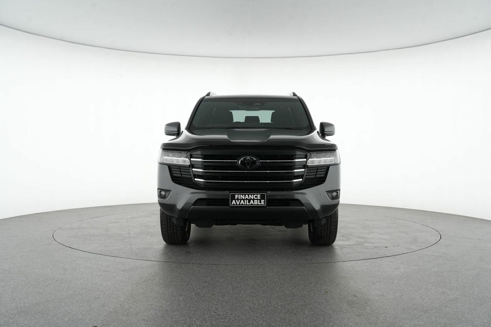 2025 Toyota Landcruiser GXL in Grey