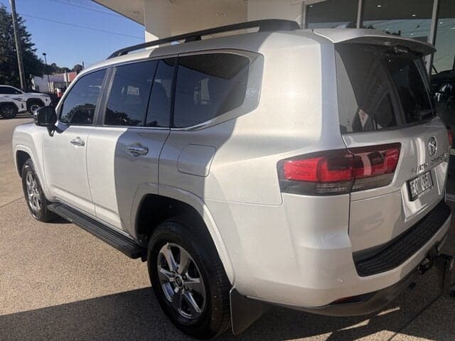 2021 Toyota Landcruiser Sahara in Silver