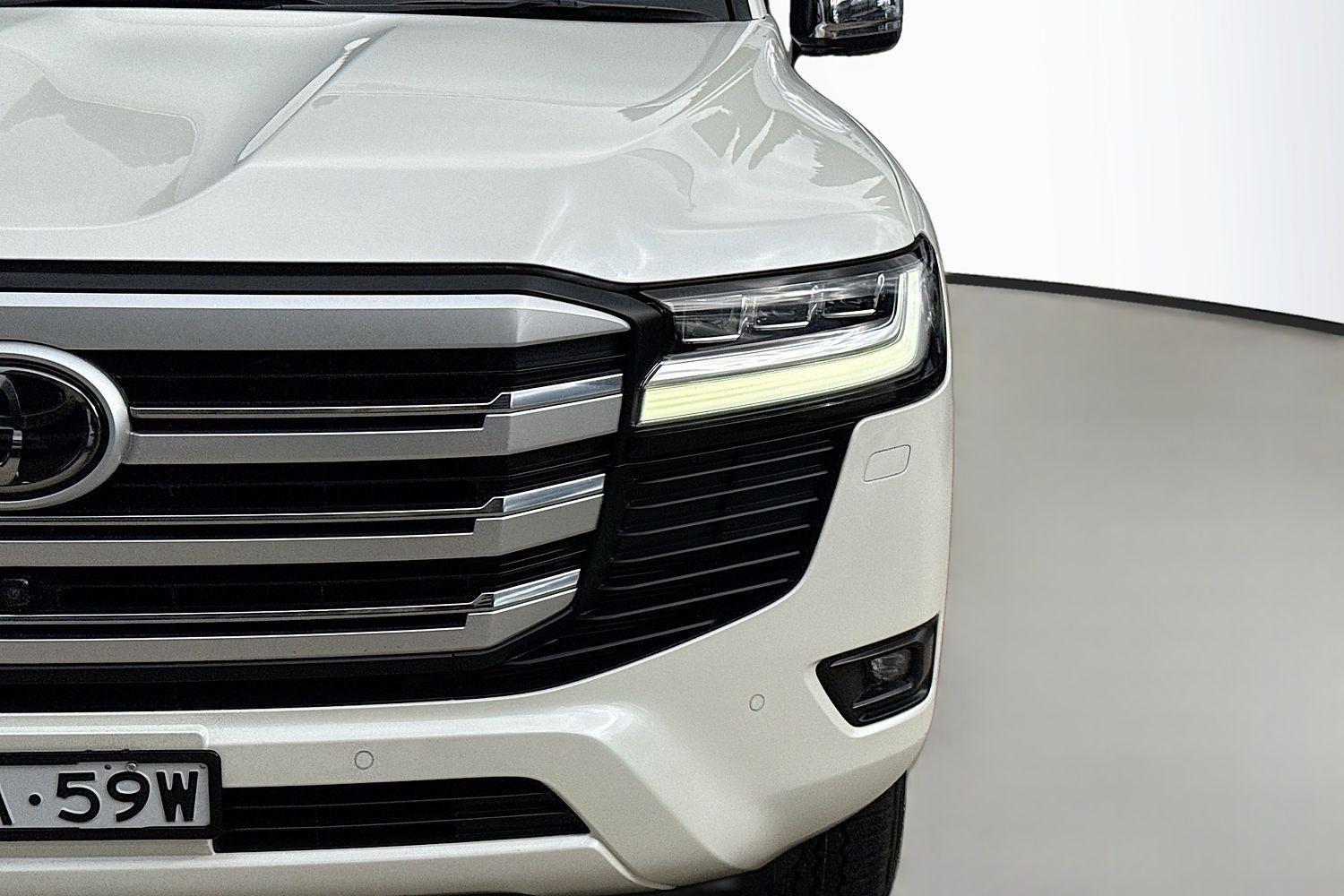 2023 Toyota Landcruiser Sahara in White