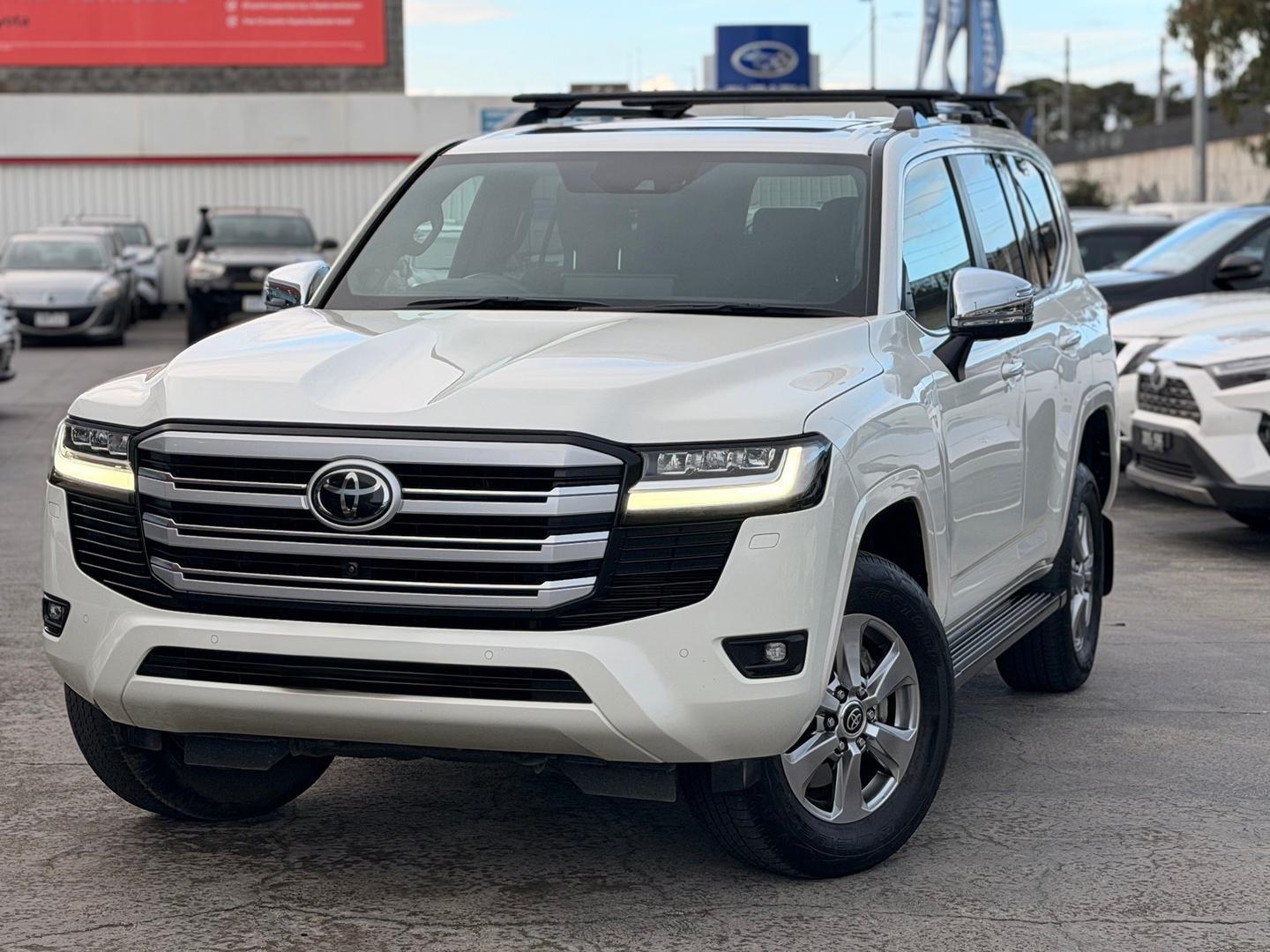 2024 Toyota Landcruiser Sahara in White