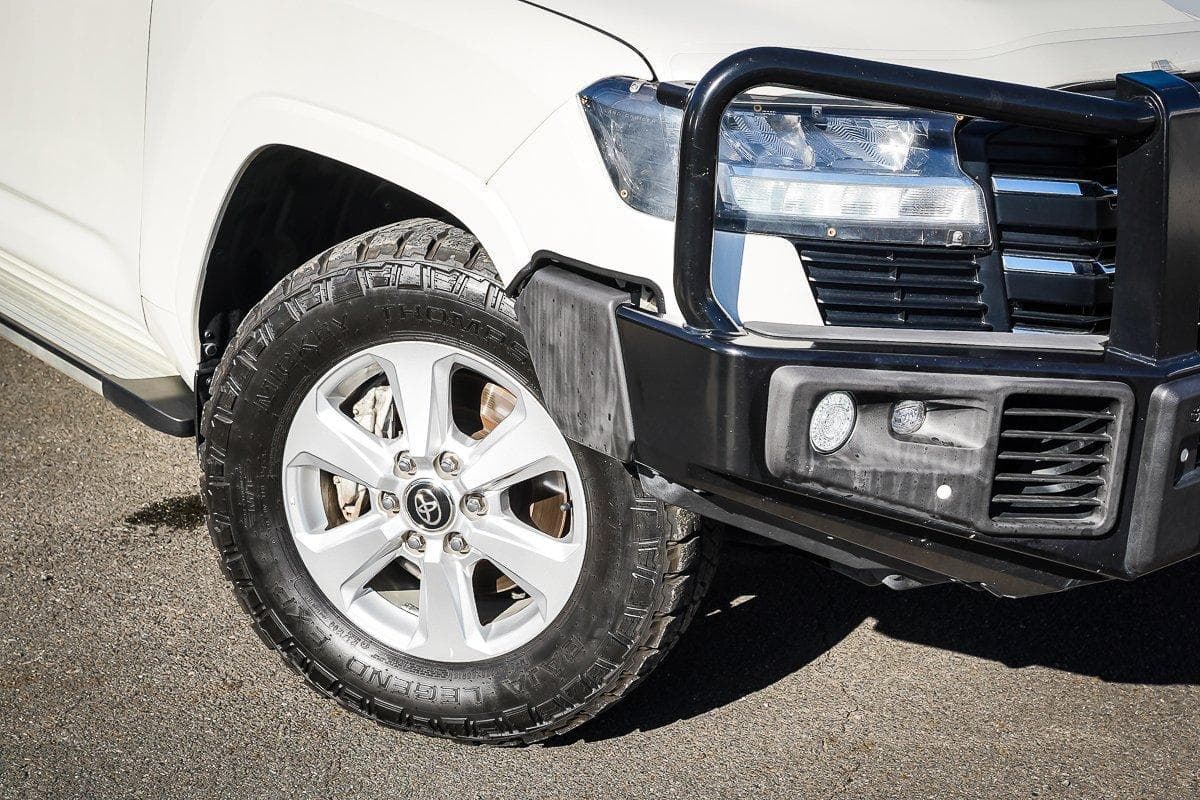 2021 Toyota Landcruiser 300 GXL in White