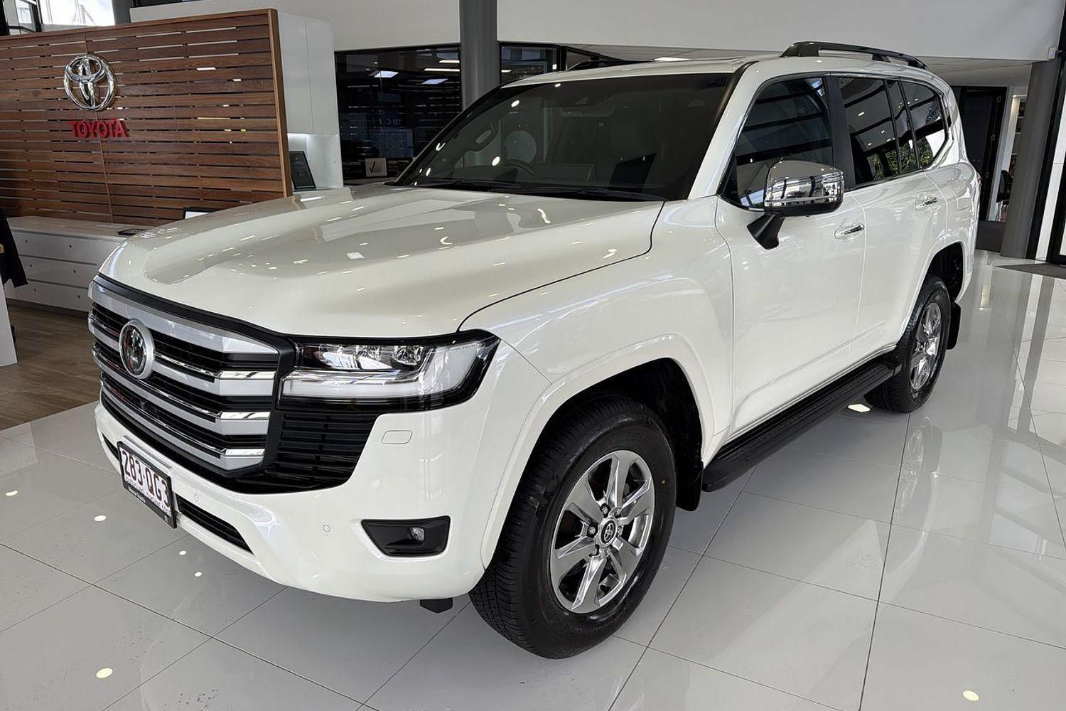 2023 Toyota Landcruiser Sahara in White