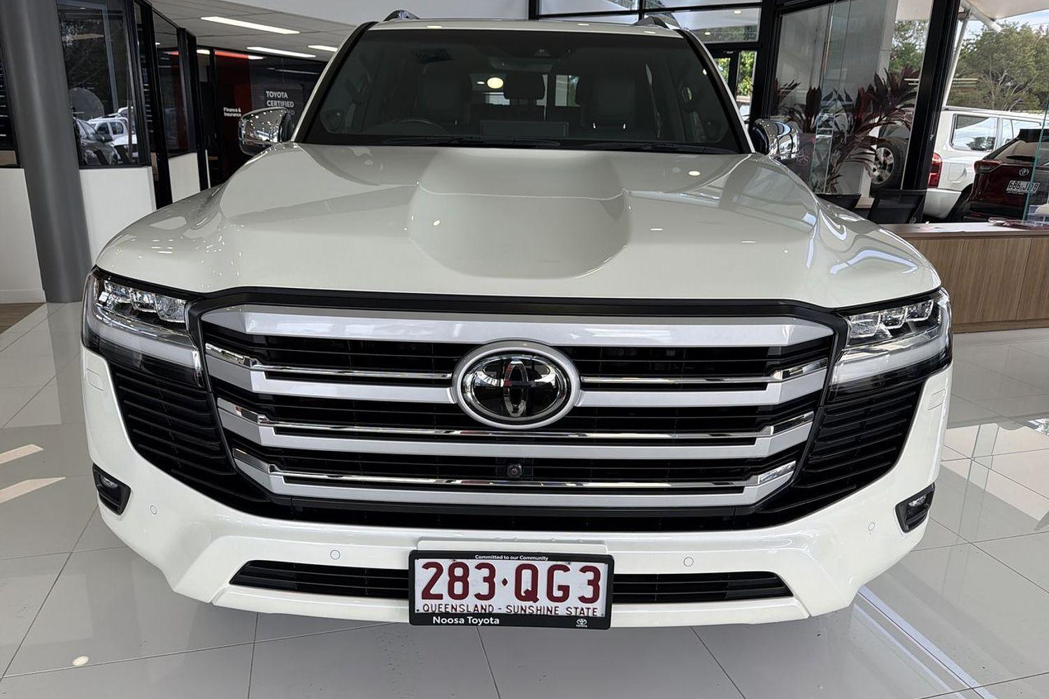 2023 Toyota Landcruiser Sahara in White