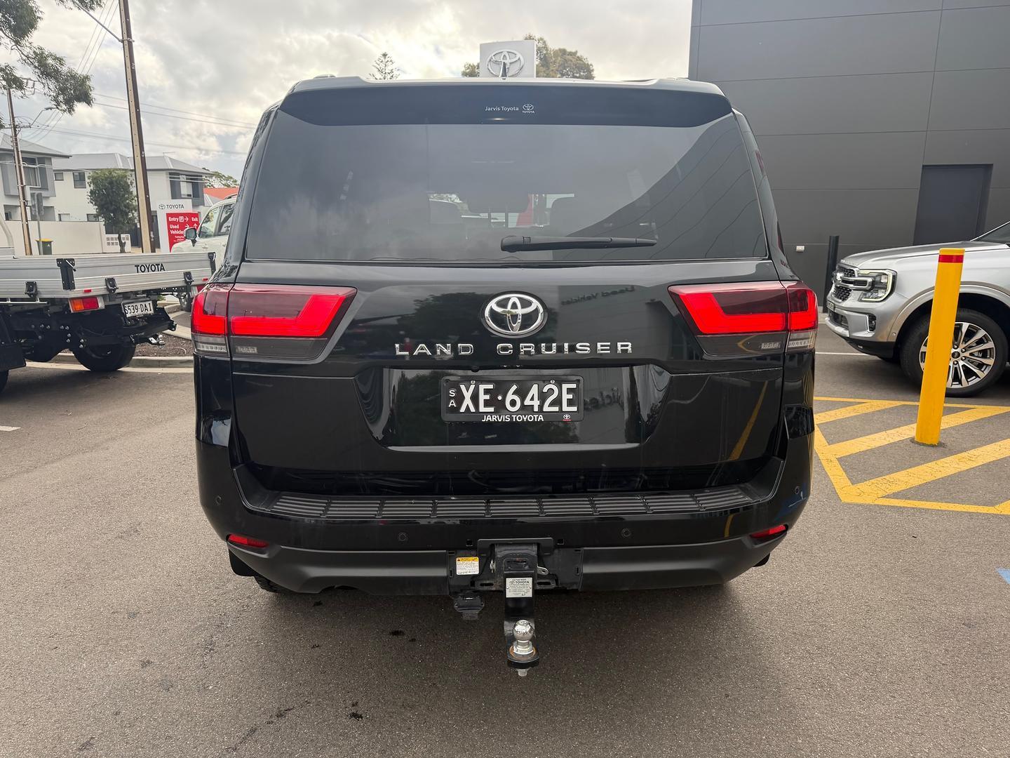 2024 Toyota Landcruiser 300 VX in Black