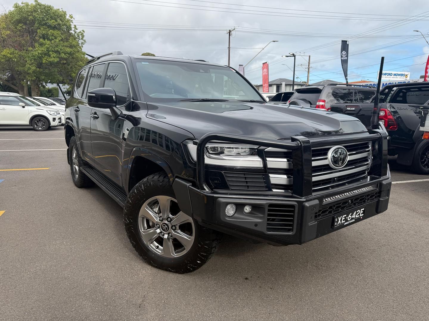 2024 Toyota Landcruiser 300 VX in Black
