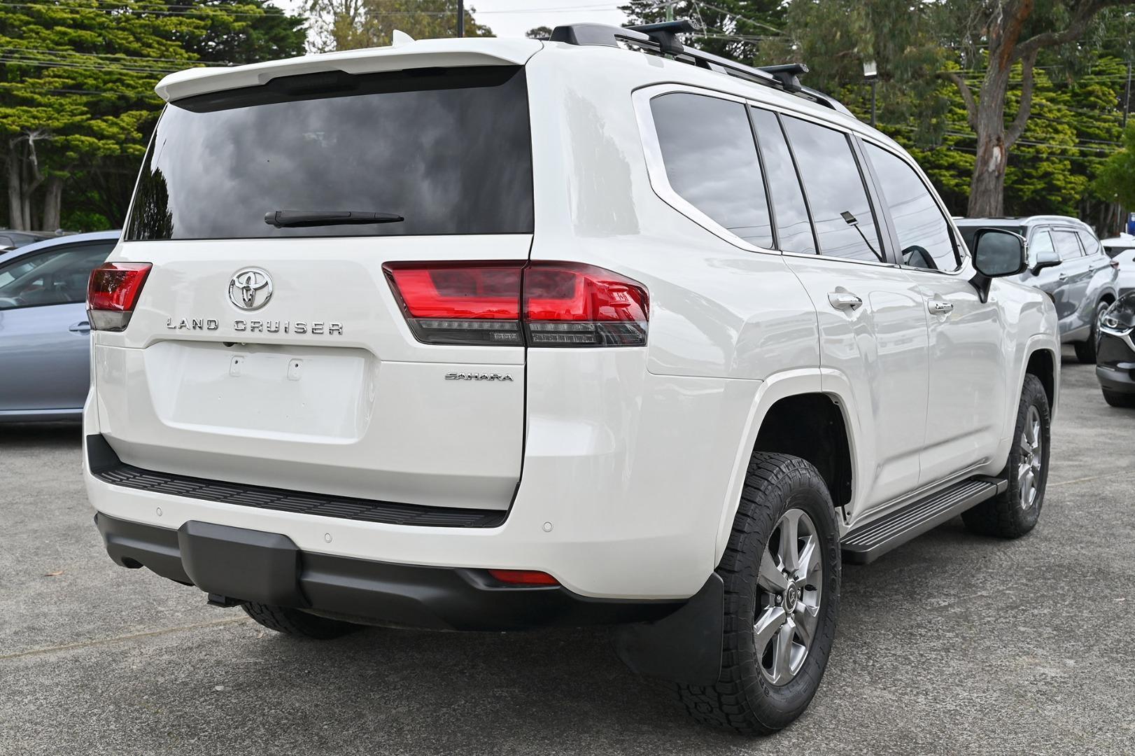 2022 Toyota Landcruiser Sahara in White