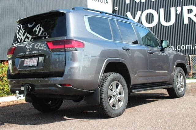 2022 Toyota Landcruiser VX in Grey