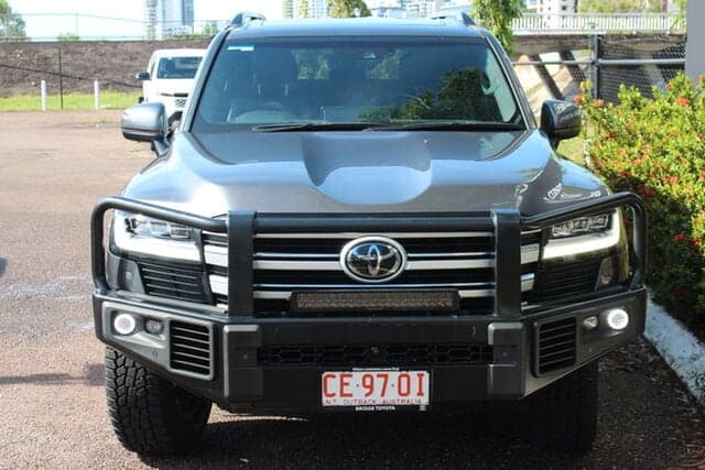 2022 Toyota Landcruiser VX in Grey