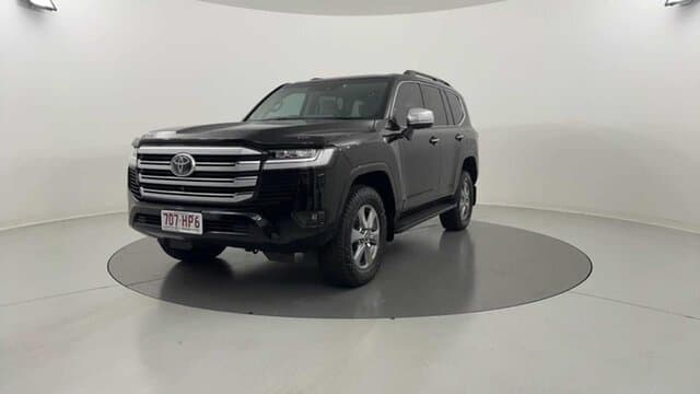 2023 Toyota Landcruiser Sahara in Black